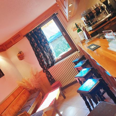 Hotel Le Lievre Blanc Vars  Eksteriør bilde